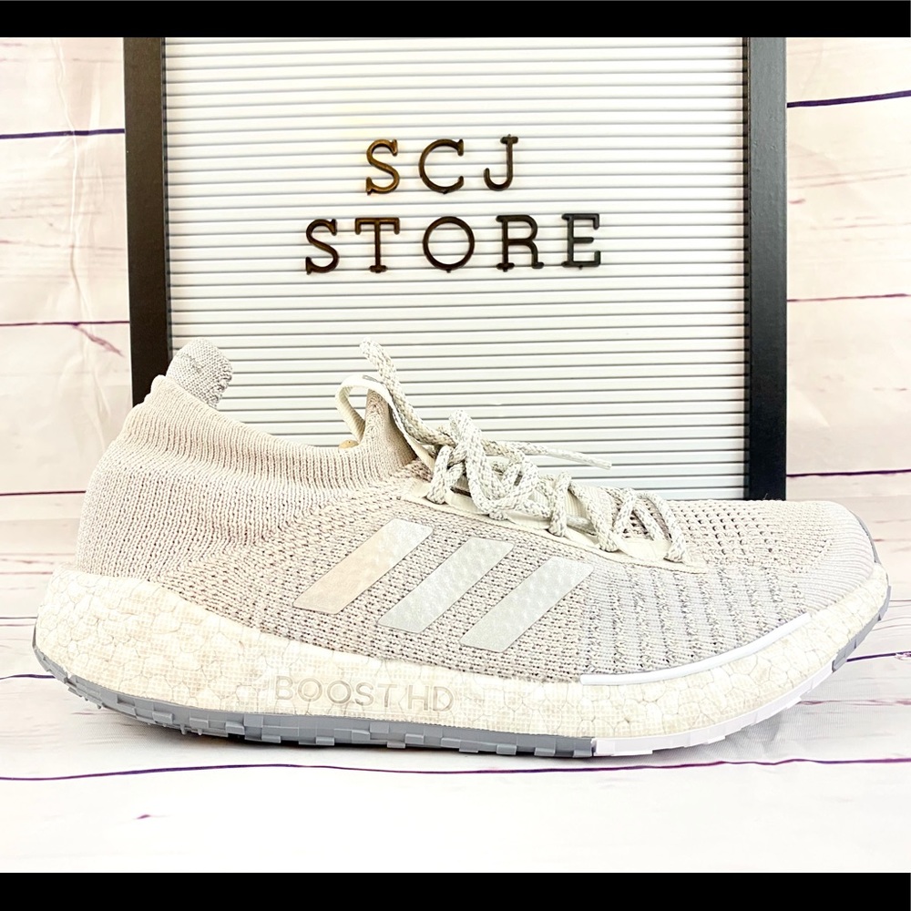Men's Adidas PULSEBOOST HDLTD Running Size 9.5